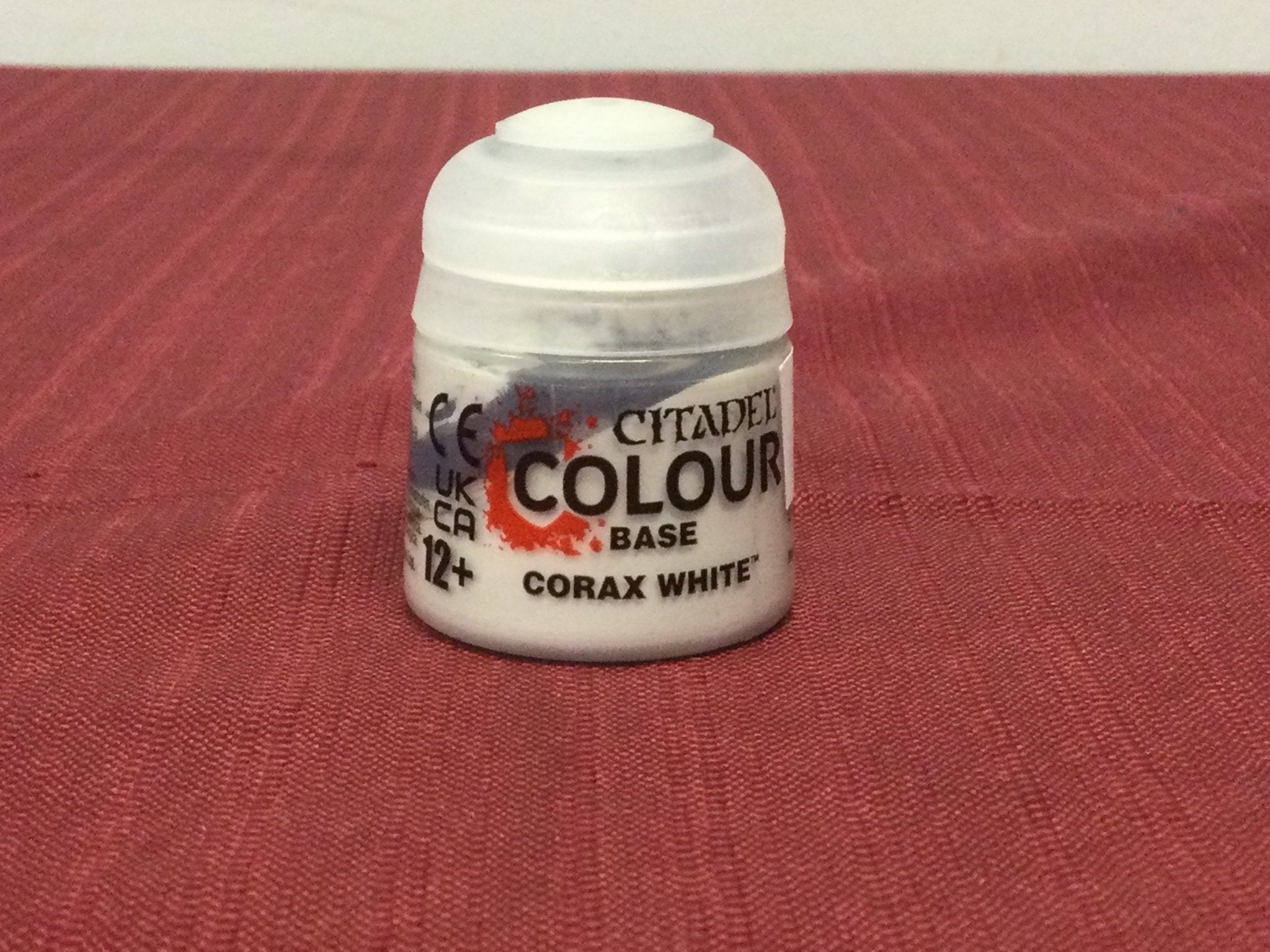 Citadel Colour base Corax White - WiredVillage Games - Games Workshop