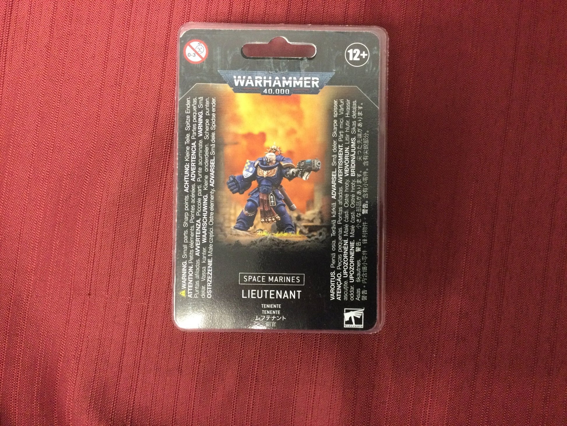 Warhammer 40k Space Marines Lieutenant - WiredVillage Games - Games Workshop