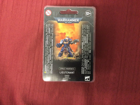 Warhammer 40k Space Marines Lieutenant - WiredVillage Games - Games Workshop